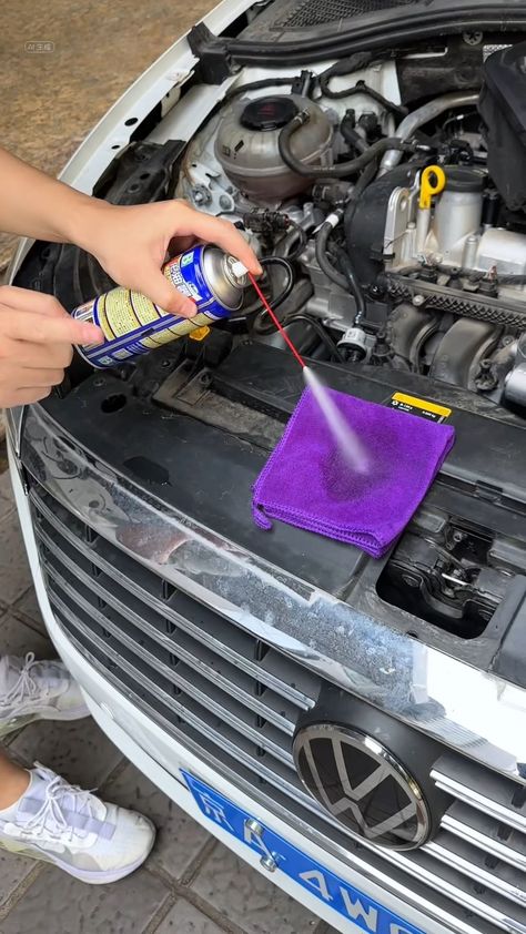 通哥说车 | These car problems can be solved by yourself!#car | Instagram Car Problems, Car Life Hacks, Car Life, Car Rearview Mirror, Save Your Life, Cracked Heels, Car Driving, Car Hacks, Simple Life Hacks