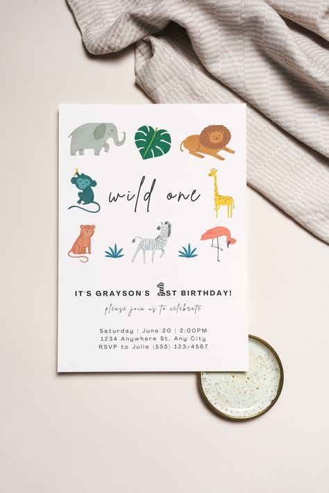 Zoo First Birthday, Invitation First Birthday, Zoo Birthday, Zoo Party, Animal Safari, Safari Theme, Boy First Birthday, First Birthday Invitations, Girl First Birthday