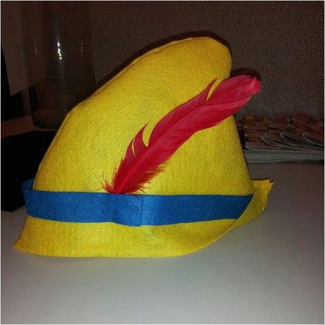 Pinocchio Hat Template Diy Pinocchio Hat Halloween Costume for E Pinterest Shrek Costumes, Shrek Jr, Diy Fantasia, Shrek Costume, Hat Halloween Costume, Fairy Tale Costumes, Hat Template, Book Day Costumes, Disney Hats