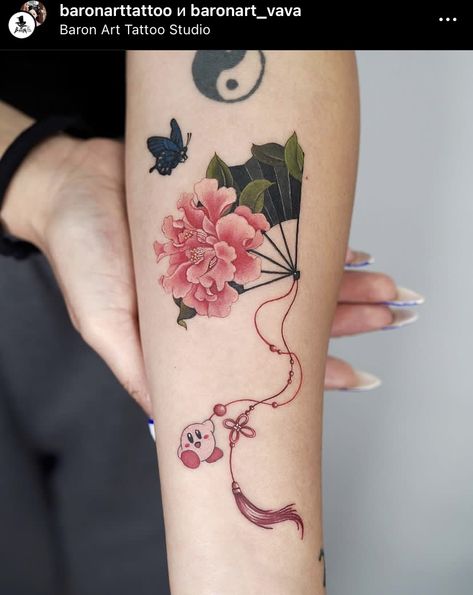 Lunar New Year Tattoo, Fan Tattoo Design, Eiffel Tower Tattoo, 24 Tattoo, Tower Tattoo, Tattoo Dream, Charm Tattoo, Tattoo Mini, Lotus Tattoo Design