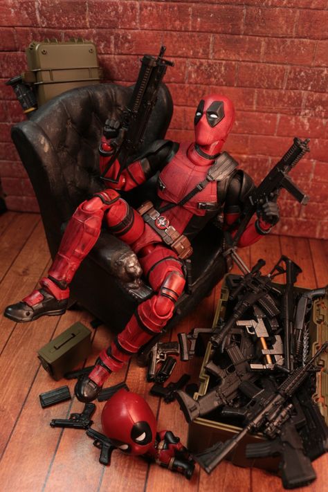 Marvel Action Figures Photography, Deadpool Action Figures Toys, Action Figure Room, Spiderman Action Figures Toys, Deadpool Toys, Action Figure Photography, Deadpool Plush, Deadpool Figure, Spiderman Action Figure