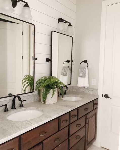 35 Marble Bathroom Countertops for an Irresistibly Posh Aura Marble Countertops Bathroom, Grey Marble Bathroom, Light Grey Bathrooms, Dark Wood Bathroom, Rectangular Bathroom Mirror, White Marble Bathrooms, Shiplap Bathroom, Black Sconces, White Shiplap Wall