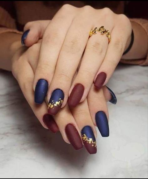 Burgundy Nail Designs, Navy Nails, Navy Blue Nails, Maroon Nails, September Nails, Matte Nails Design, Burgundy Nails, Cat Kuku, Fall Nail Designs