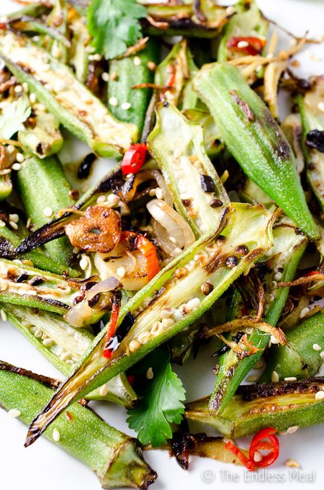 Stir Fried Okra with Garlic, Chilies and Lime Fry Okra, Stir Fry Okra, Cooking Healthy Dinner, Okra Recipe, Fried Okra, Paleo Side Dishes, Okra Recipes, Boiled Food, Baked Veggies