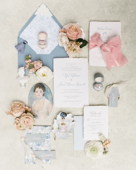 Some very Bridgerton inspired wedding details 🩵 Hosts: @sparroweyesphotography @jessicablackburnphotography @blyskphotography Rentals: @dahliavintagerentals Venue: @hotelcovington Coordinator: @blushandbowtieweddings Stationery: @saltandpaperpress Florals: @zoeinflore Cake: @blendedbakesfamily Dress @lacebridalcouture Veils: @darethcolburndesigns Accessories: @darethcolburndesigns Men’s suits: @stitchandtie Make up and hair: @kcgbridal__ Shoes for flat lay: @somethingbleu_ Backd... Flat Lay Wedding Photography, Bridgerton Inspired Wedding, Bridgerton Inspired, Wedding Flats, Flat Lay Photography, Men’s Suits, Wedding Details, Flat Lay, Wedding Stationery