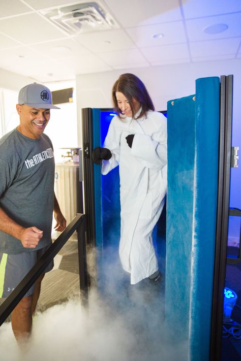 If you remember back in February, I told you that I would be trying one of the hottest trends in therapy right now known as cryotherapy for 30 days. It’s actually been popular with professional athletes for a long time, but it wasn’t until recently that regular humans — like non-Lebron James type humans — … Sore After Workout, Healing Center, Aging Beauty, Iv Therapy, Kids Bedtime, Cool Sculpting, Professional Athlete, Pre Pregnancy, Fit Workout