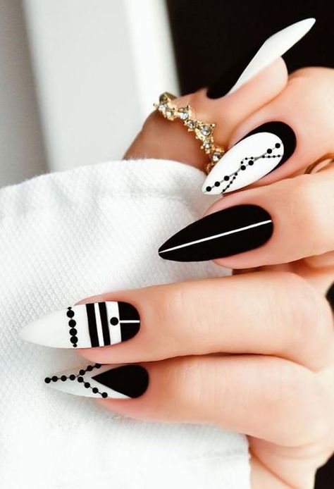 Acrylic Almond Nail Art Lady Nails, White Almond Nails, Black And White Nail Designs, Black And White Nail, Black And White Nail Art, Almond Nail Art, Unghie Nail Art, Graduation Nails, Nude Nail Designs