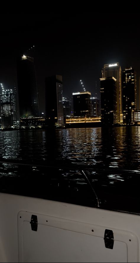 dubai at night|| sky scrapers, city full of lights, boat ride, flashing lights, dubai The Palm, clear night sky|| aesthetic calm night sky, nightlife, dubai in October Dubai The Palm, Dubai At Night, Night Sky Aesthetic, Calm Night, Sky Scrapers, Clear Night Sky, Flashing Lights, Boat Ride, Sky Aesthetic