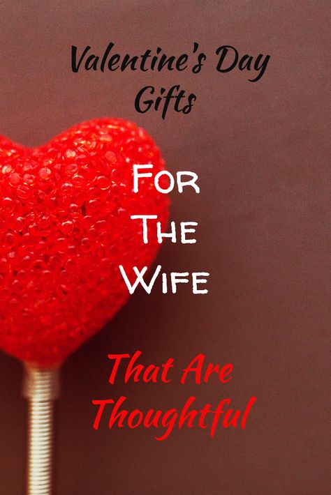 A gift guide of thoughtful gifts for Valentine's Day for your wife. Find romantic Valentines gifts. Valentines Wife, Romantic Valentines Day Ideas, Romantic Gifts For Wife, Valentines Gift Bags, Valentine Gift For Wife, Unique Valentines Day Gifts, Best Valentine's Day Gifts, Diy Gifts For Boyfriend, Gift Valentine