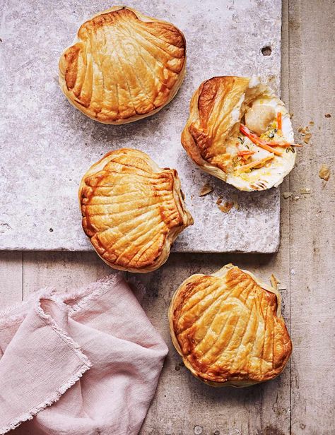 We serve these pretty pies in their original scallop shell and top with flaky puff pastry, a perfect way to impress guests Scallop Pie Recipe, Best Scallop Recipe, Easy Scallop Recipes, Fresh Scallops, Coquille St Jacques, Creamed Leeks, Fish Pie, Coquille Saint Jacques, Shellfish Recipes