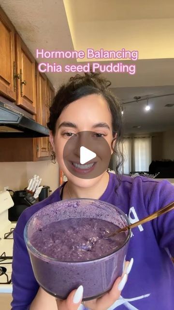 Ortal Bitton | Nutrition Expert on Instagram: "For all my ladies out there who are struggling with their hormones this chia seed pudding can help #hormonebalancing #womenshealthmatters #chiapudding #healthysnacksideas #loseweightnaturally" Chia And Flax Seed Smoothies, Easy Chia Seed Recipes, Healthy Chia Seed Pudding, Flaxseed Smoothie, Chia Pudding Recipes Healthy, Chia Seed Drinks, Chia Pudding Recipes, Balanced Nutrition, Vegan Eats