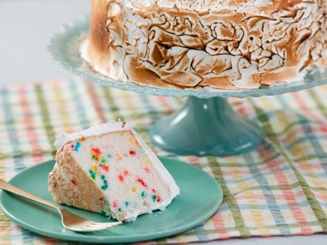 Confetti Angel Food Cake, Angel Food Cake Recipes, Joanne Chang, Oreo Filling, Angel Food Cake Pan, Marshmallow Frosting, Rainbow Confetti, Sugar Eggs, Rice Crispy Treats