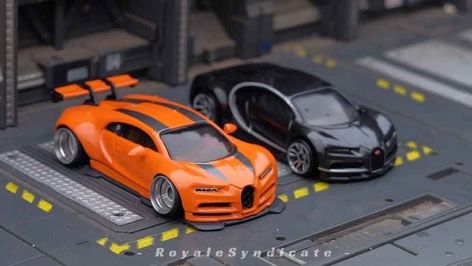 Hot Wheels Jeep, Car Shelf, Paw Party, Custom Diecast, Hot Wheels Display, Classic Muscle Cars, Volkswagen Routan, Hot Wheels Garage, Hot Wheels Custom