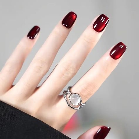 Red - Temu Canada Nails Cat Eye, Glossy Nails, Beach Nail Art, Nails Short Square, Winter Manicure, Red Christmas Nails, Press On Nails Short, Girls Fall, Fake Nails With Glue