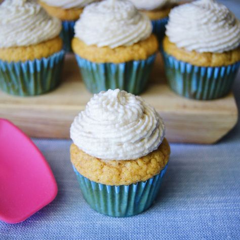 Brown Sugar Cupcakes, Cookie Butter Frosting, Whipped Sweet Potatoes, Cupcake Mix, Butter Cupcakes, Maple Cream, Cookie Butter, Butter Frosting, Yummy Cupcakes