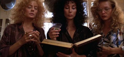 The Witches of Eastwick is a strange book that's had a long afterlife thanks to a simple truth: Women will forever be intrigued by the power of witchcraft. What Is A Witch, Witches Of Eastwick, Jealous Women, The Witches Of Eastwick, Witch Store, Mazzy Star, Susan Sarandon, Michelle Pfeiffer, The Witches