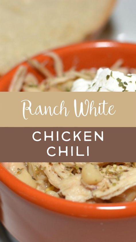 White Chicken Chilli, Instant Pot White Chicken Chili, Creamy Chicken Chili, White Chicken Chili Slow Cooker, The Cookin Chicks, White Chicken Chili Recipe, Chicken Chili Crockpot, Slow Cooker Chili Recipe, Crockpot White Chicken Chili