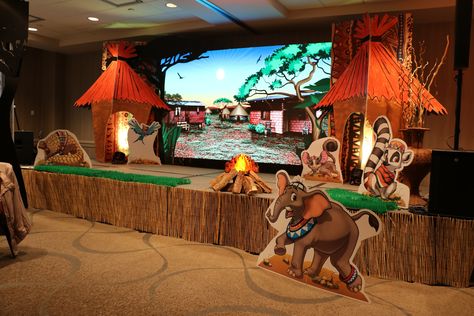 Kingdom Decorations, African Background, Vbs Jungle, Kingdom Vbs, Village Backdrop, Theatre Backdrops, Stage Ideas, African Savanna, African Love