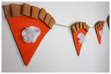 Felt Pumpkin Pie, Pumpkin Pie Garland, Felt Pie, Pie Banner, Pie Garland, Autumn Confetti, Leaf Confetti, Pie Pie, Homeschool Decor