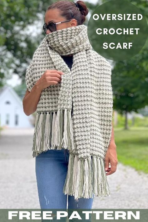 chunky crochet scarf Crochet Scarf Free Pattern, Huge Crochet, Chunky Scarf Pattern, Crochet Scarf Pattern Free Easy, Crochet Scarf Tutorial, Giant Crochet, Scarf Free Pattern, Chunky Crochet Scarf, Super Scarf