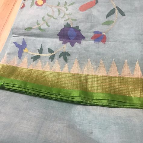 Tanu’s on Instagram: “Ponduru khadi saree with jamdani on the pallu in a pretty aqua blue and green border. Running blouse. Expect slight variations in colour…” Ponduru Khadi Sarees With Jamdani, Ponduru Khadi Sarees, Khadi Sarees, Khadi Saree, Green Border, Indian Fashion Saree, Cotton Saree, Blue And Green, Aqua Blue