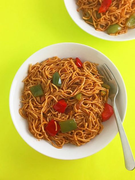 Nigerian Spaghetti, Jollof Spaghetti Recipe, Jollof Spaghetti, Sauce Spaghetti, Nigerian Style, Jollof Rice, Spaghetti Recipe, Dinner Prep, Nigerian Food