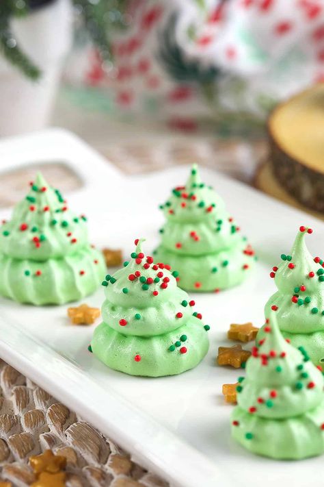 Christmas Meringue Cookies - The Suburban Soapbox Christmas Meringue Cookies, Christmas Tree Meringue, Tree Meringue, Christmas Meringue, Snowman Recipes, Meringue Cookie Recipe, Christmas Dessert Recipes, Christmas Cookie Recipes Holiday, Cream Cheese Sugar Cookies