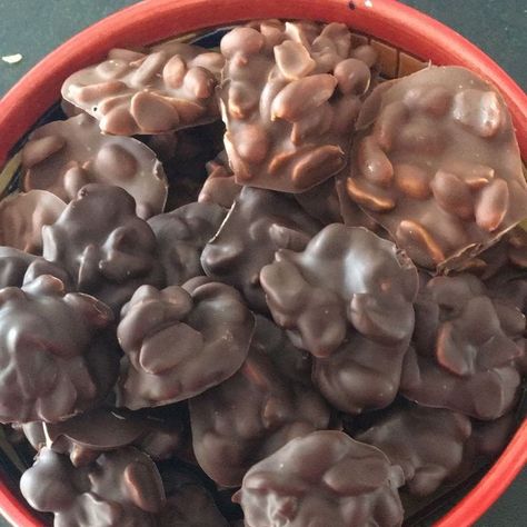 Homemade Chocolate Aesthetic, Peanut Cluster, Digital Marketing Portfolio, Nuts And Chocolate, Chocolate Aesthetic, Marketing Portfolio, Peanut Clusters, Chocolate Rocks, Salted Peanuts