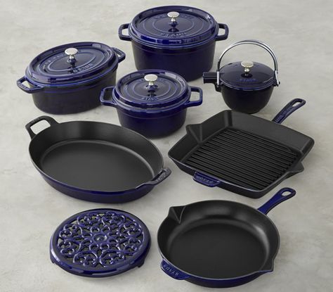 Staub 12-Piece Cast-Iron Cookware Set https://www.prevention.com/food/best-cast-iron-cookware-sets/slide/3 Assiette Design, Staub Cookware, Cookware Essentials, Cast Iron Cookware Set, Induction Cookware, Cast Iron Pot, Grill Set, Pots And Pans Sets, Cast Iron Cooking