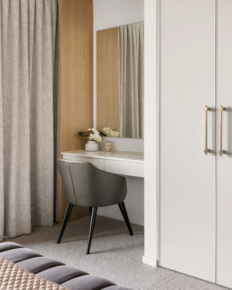 When it comes to maximizing bedroom space, built-in wardrobes are often a more practical and space efficient solution over walk-in robes. While walk-ins offer a sense of luxury, they can also consume valuable floor space, especially in smaller rooms, and not necessarily offer effective storage. Built-in wardrobes, on the other hand, provide ample storage without encroaching on the overall space. With smart design, built-ins can include all the functional elements of a walk-in-robe - think c... Chair In Closet, Dressing Table In Wardrobe Built Ins, Small Walk In Wardrobe With Dressing Table, Built In Wardrobes Dressing Table, Built In Robe With Desk, Ward Robes In Bedroom Sliding, Built In Robes, Walk In Robe, Study Nook