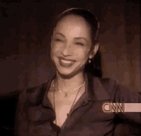 Sade Aesthetic, Sade Adu, Random Aesthetic, Smooth Jazz, Janet Jackson, Lead Singer, Singer Songwriter, Animated Gif, Cool Gifs