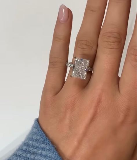 Big Square Diamond Ring, Massive Wedding Rings, Big Square Engagement Rings, Wedding Rings Big Diamond, Engagement Rings Big, Wedding Ring Big, Huge Diamond Rings, Large Engagement Rings, Engagement Ring Types