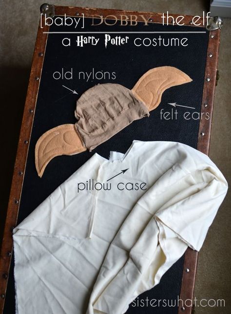 Dobby the house elf costume House Elf Costume, Baby Harry Potter Costume, Dobby Costume, Dobby The Elf, Dobby The House Elf, Baby Harry Potter, Harry Potter Kostüm, Harry Potter Halloween Costumes, House Elf