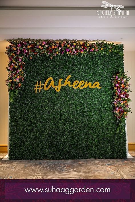 HOME DECOR LATEST ARTIFICIAL WALL GRASS DESIGNS 2023 || GREEN WALL GRASS || WALL DECORATION IDEAS Grass Wall Decoration Ideas, Leaf Decor Wedding, Boxwood Backdrop, Artificial Wall, Naming Ceremony Decoration, Vertikal Garden, Engagement Stage Decoration, Wedding Stage Decor, Wedding Decor Photos