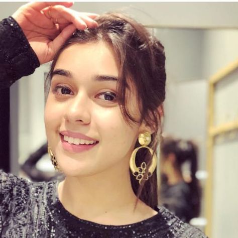 Eisha Singh Instagram, Old Vibes, Eisha Singh, Confidence, On Instagram, Quick Saves, Instagram