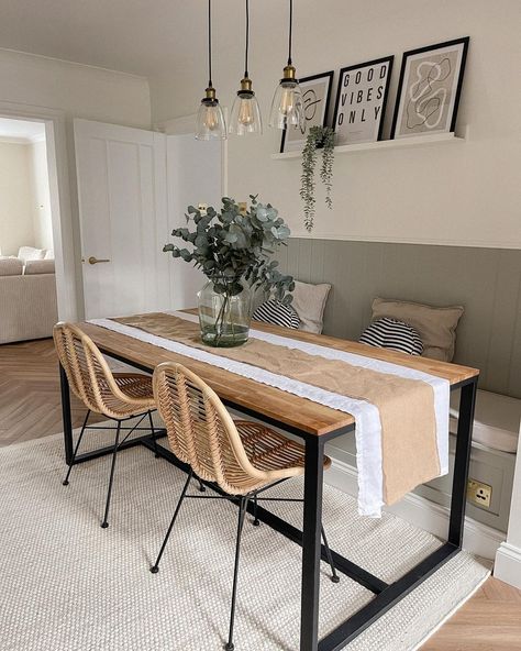 Laura Byrnes Home’s Instagram profile post: “Dining room ✨ code BYRNES25 will give you 25% @benuta.co.uk” Dining Room Carpet Ideas, Calm Kitchen, Small Living Dining, Tiny Dining Rooms, Condo Renovation, Neutral Dining Room, Dining Room Updates, Laura Byrnes, Redecorating Ideas