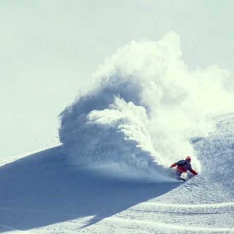 Super cloud powder turn.  Photo: Andy Wright #snowboard Powder Snowboarding, Summer Vacation Spots, Fun Winter Activities, Beer Cocktails, Winter Hiking, Lake George, Snow Sports, Snow Skiing, Kite Surfing