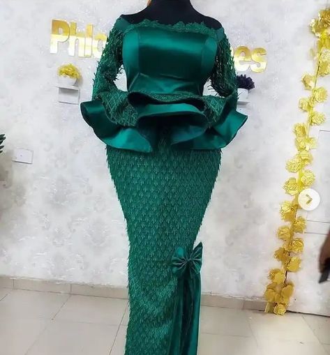 Sequence Lace Asoebi Styles, African Print Skirt Ankara Styles, Aso Ebi Lace Styles, African Print Skirt, Combination Fashion, Kente Styles, African Dresses Modern, Ankara Fashion, Latest Ankara