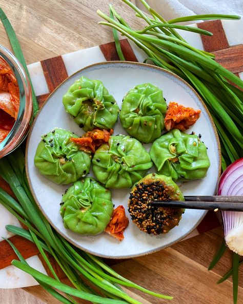 Pan Fried Kimchi Dumplings — EATING IN HEELS Fried Kimchi, Kimchi Dumplings, Seattle Food, Dumpling Wrappers, Firm Tofu, Impressive Recipes, Black Sesame Seeds, Chili Oil, Bean Sprouts