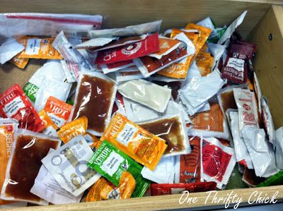 Condiment Packet Organization, Sauce Packet Organization, Packet Organization, Condiment Organization, Office Jokes, Fast Food Restaurants, Upset Stomach, Food Supply, Fast Food Restaurant