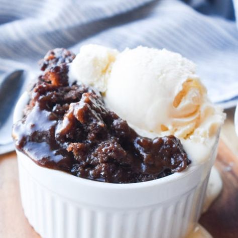 Crock Pot Chocolate Cobbler - Dance Around the Kitchen Dance Around The Kitchen, Hot Fudge Cake, Chocolate Cobbler, Crockpot Dessert Recipes, Homemade Vanilla Ice Cream, Crock Pot Desserts, Warm Cake, Fudge Cake, Moist Chocolate Cake