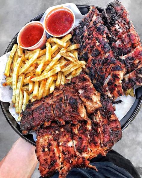 49 Kickass Pics That Will Feed Your Needs - Funny Gallery Food Goals, Unhealthy Food, Food Platters, Food Obsession, French Fries, Food Cravings, I Love Food, Amazing Food, Junk Food