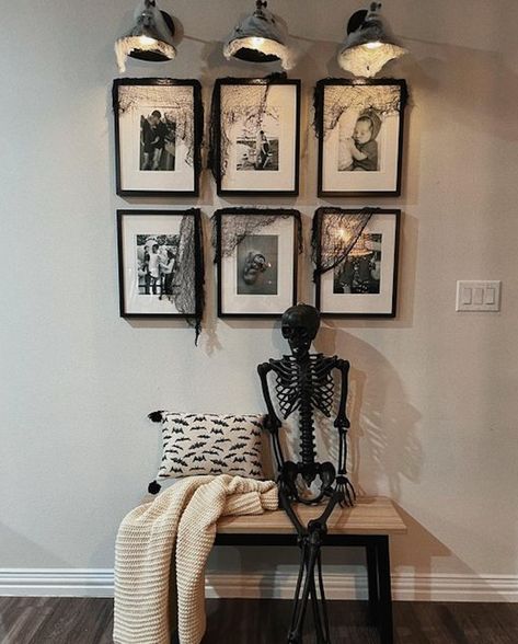 35+ Inspiring Halloween Entryway Decorating Ideas You Will Want To Copy — ASHLINA KAPOSTA Halloween Sunroom Decor, Halloween Entry Bench Decor, Spider Web Halloween Decorations Indoor, Black Skeleton Decor, Cobweb Decor, Halloween Entry Table Decor, Halloween Entry Table, Entry Decoration, Fake Skeleton