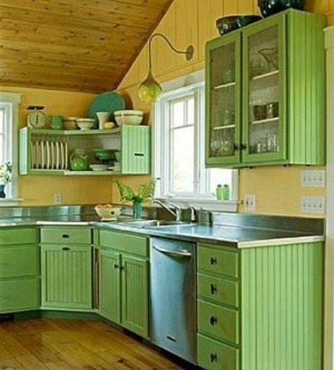 Small Kitchen Designs in Yellow and Green Colors Accentuated with Red or Light Blue Kitchen With Green Cabinets, Yellow Kitchen Designs, Green Kitchen Cabinets, Antique Green, Wooden Floors, Green Cabinets, Yellow Kitchen, Kitchen Color, Trendy Kitchen