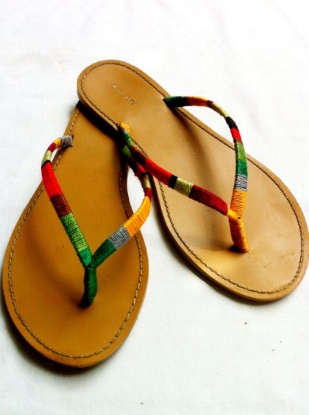 15 Super Comfortable Flip-Flops and Sandals You Can DIY - DIY & Crafts Embroidery Shoes Diy, Flip Flop Craft, Adventure Sandals, A Well Traveled Woman, Decorating Flip Flops, Diy Sandals, Comfortable Flip Flops, Boho Shoes, Simple Sandals