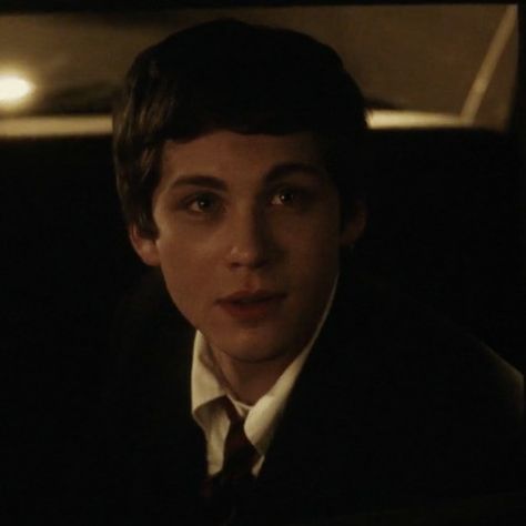 Charlie Kelmeckis, The Perks Of Being, Logan Lerman, Perks Of Being A Wallflower