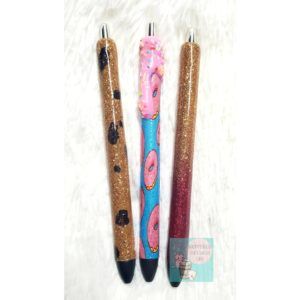 How to Make Resin Pens: Epoxy Pens Tutorial Pens Epoxy, Instrument Craft, Epoxy Pens, Resin Pens, How To Make Resin, Metallic Powder, Resin Crafts Tutorial, Pen Diy, Electric Nail File