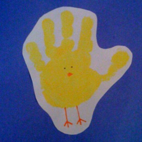 Chick hand print Colorful Tulips, Easter Crafts For Toddlers, Easter Preschool, Spring Crafts For Kids, Toddler Easter, Handprint Crafts, Easter Projects, Plastic Eggs, Daycare Crafts