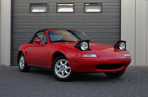 Miata Car, Mx5 Na, Porsche Motorsport, Mazda Mx5 Miata, Mazda Mx 5, Mazda Logo, Miata Mx5, Euro Cars, Street Racing Cars