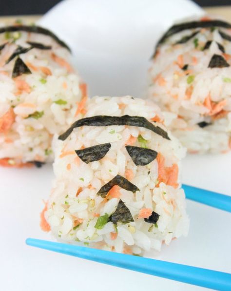 Star Wars Breakfast, Star Wars Snacks, Star Wars Party Food, Star Wars Food, Peppermint Brownies, Geek Food, Rice Balls, Star Wars Inspired, Star Wars Party